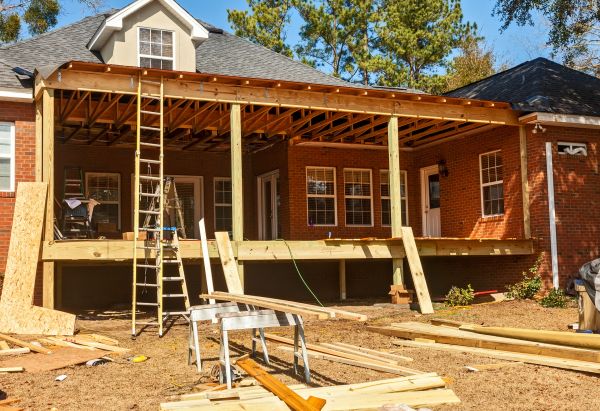 Porch Raising in Springfield
